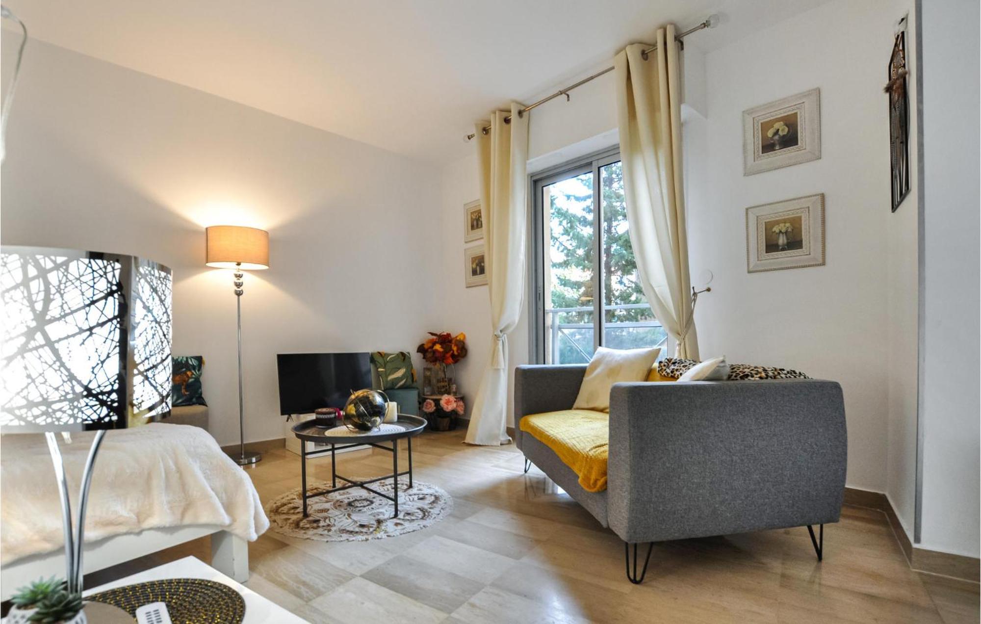 Apartamento Beautiful In With Kitchen Cannes